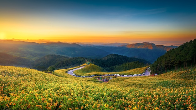 成都出發(fā)西北環(huán)線自駕旅游攻略