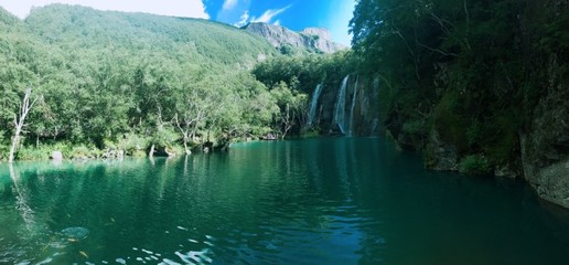 蜂窩網(wǎng)旅游攻略長白山