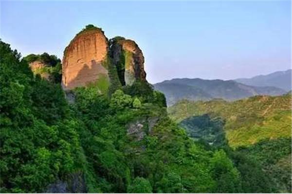 石門洞風(fēng)景區(qū)怎么聯(lián)系 浙江省青田縣有啥出名景點(diǎn)?
