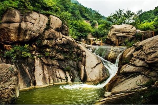 方城72譚景區(qū)票價(jià) 方城72潭景區(qū)票價(jià)